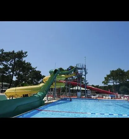 Mobilhome Luminosa Tt Equipe 6/8 Pers * Les Mathes